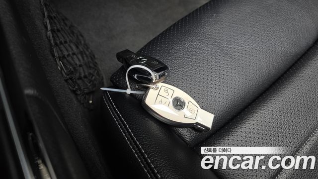 Mercedes-Benz C-Class 2016 — photo 14