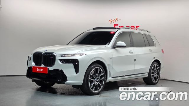 BMW X7 2025 — photo 1