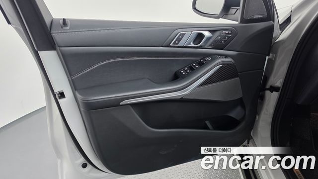 BMW X7 2025 — photo 14