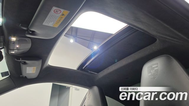 Porsche 911 2013 — photo 19