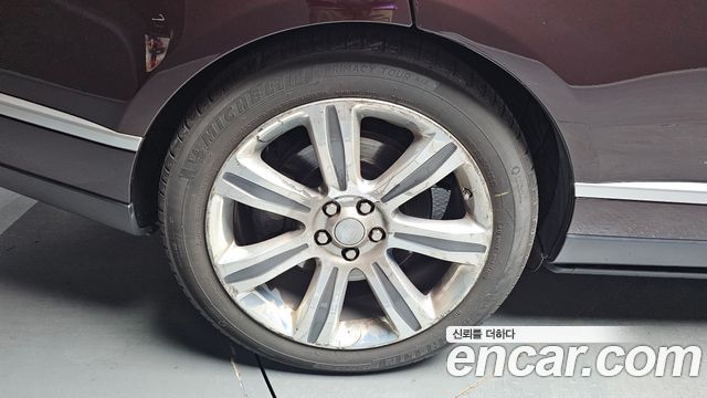 Land Rover Range Rover 2019 — photo 5