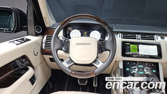 Land Rover Range Rover 2019 — photo 19