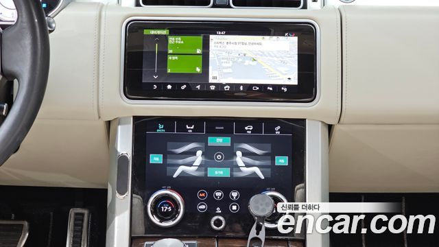 Land Rover Range Rover 2019 — photo 20