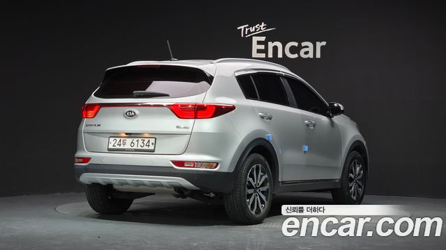 Kia Sportage 2016 — photo 2