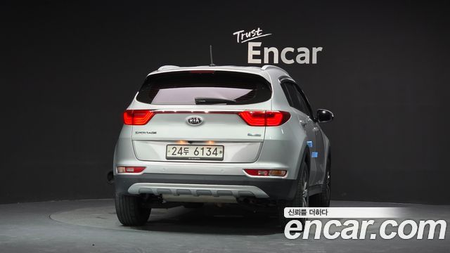 Kia Sportage 2016 — photo 4