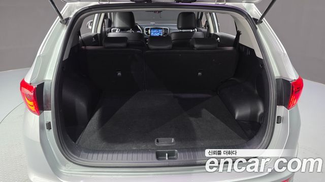 Kia Sportage 2016 — photo 23