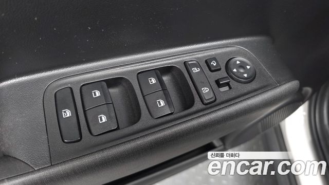 Hyundai Casper 2022 — photo 28