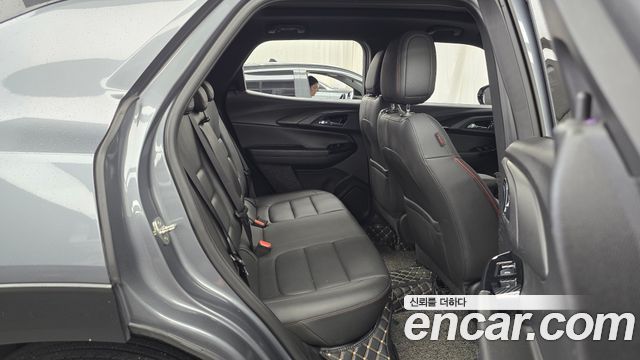 Chevrolet Korea Trailblazer 2021 — photo 12
