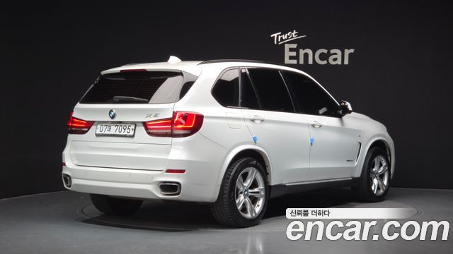 BMW X5 2018 — photo 2