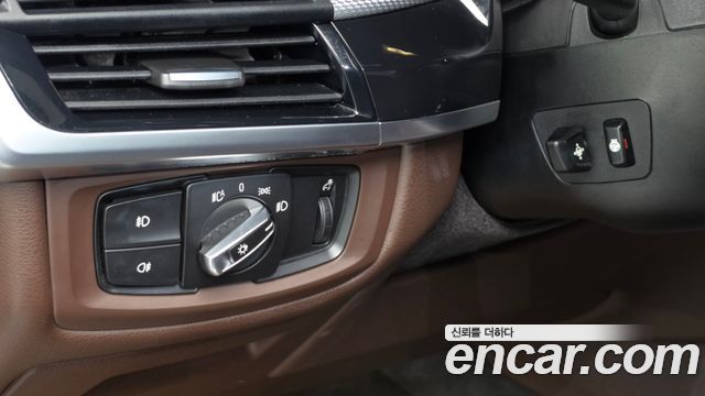 BMW X5 2018 — photo 25