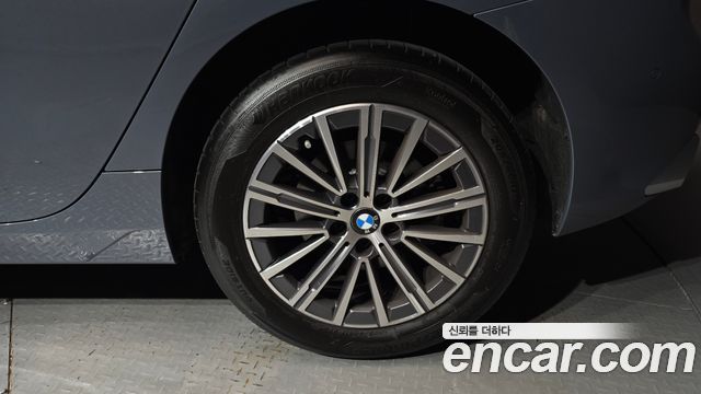 BMW 2-Series 2025 — photo 7
