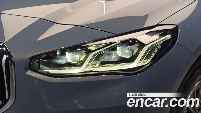 BMW 2-Series 2025 — photo 8