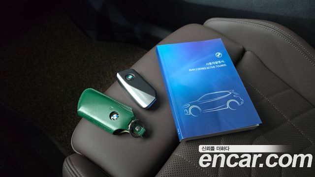 BMW 2-Series 2025 — photo 28