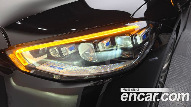 Mercedes-Benz S-Class 2022 — photo 8