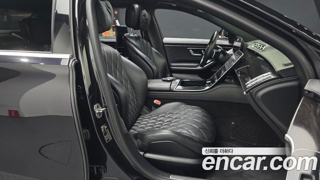 Mercedes-Benz S-Class 2022 — photo 16