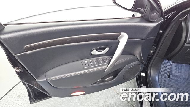 Renault Korea SM7 2019 — photo 14