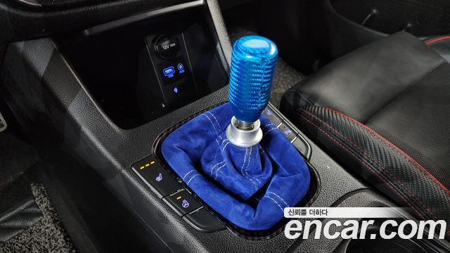 Hyundai i30 2019 — photo 12