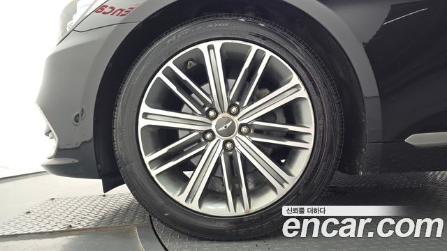 Genesis G80 2018 — photo 5