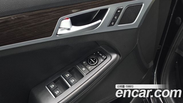 Genesis G80 2018 — photo 14