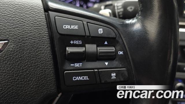 Genesis G80 2018 — photo 18