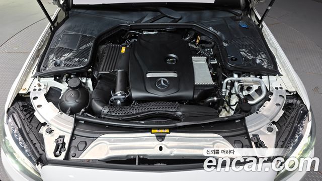 Mercedes-Benz C-Class 2017 — photo 6