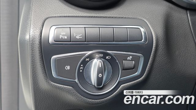 Mercedes-Benz C-Class 2017 — photo 20