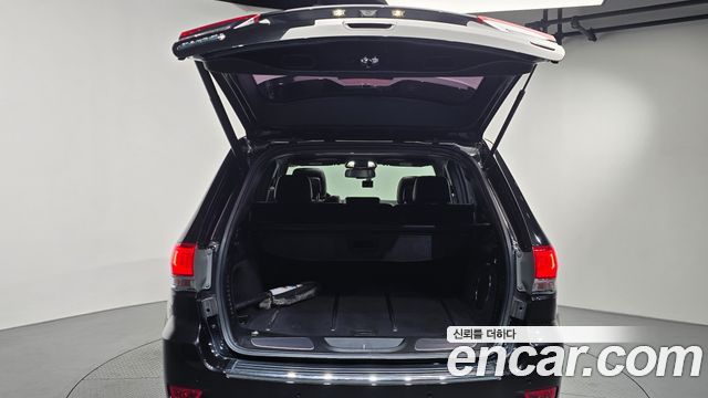 Jeep Cherokee 2015 — photo 18