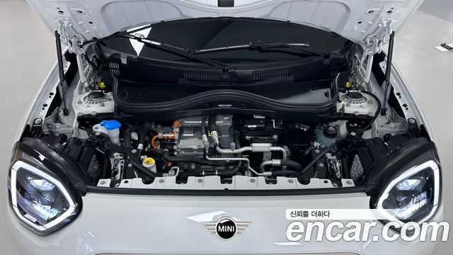 Mini Aceman 2026 — photo 6