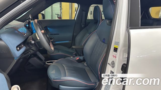 Mini Aceman 2026 — photo 10
