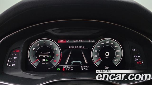 Audi A6 2021 — photo 11