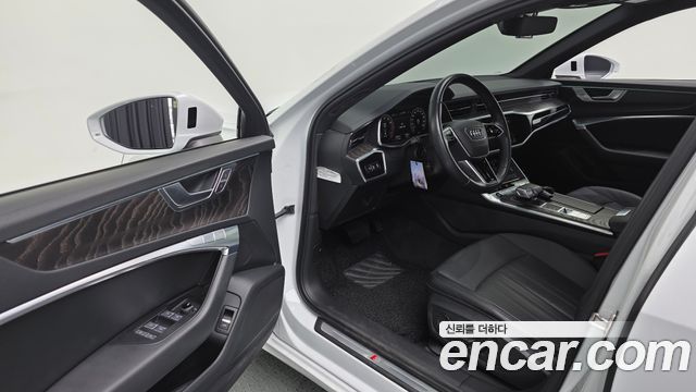Audi A6 2021 — photo 19