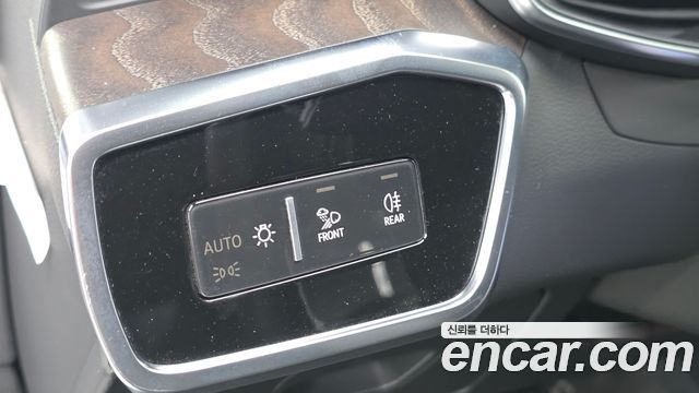 Audi A6 2021 — photo 21