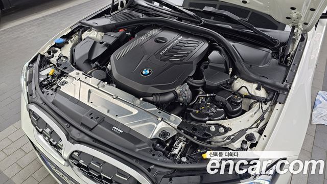 BMW 3-Series 2023 — photo 6