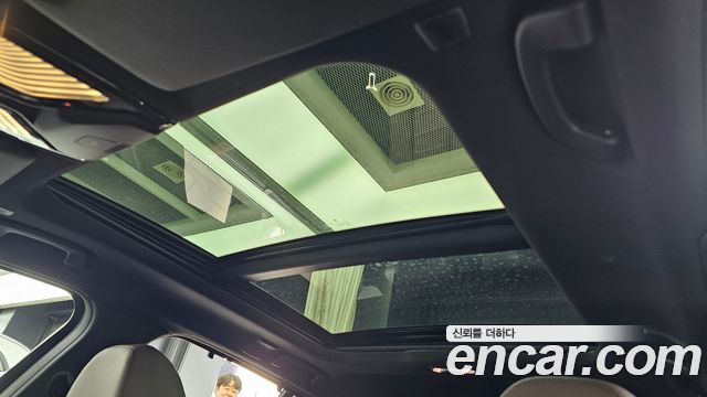 BMW 3-Series 2023 — photo 21