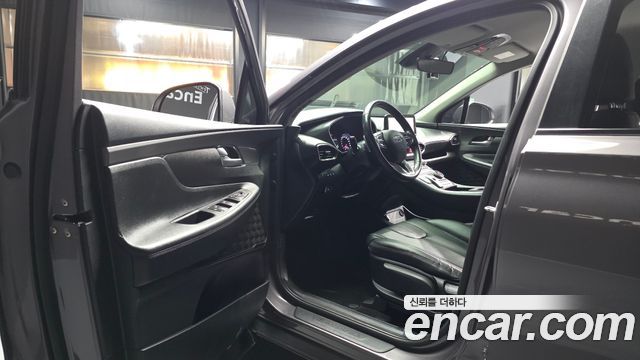 Hyundai Santafe 2022 — photo 13
