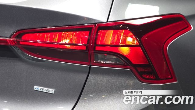 Hyundai Santafe 2022 — photo 9