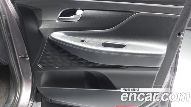Hyundai Santafe 2022 — photo 14