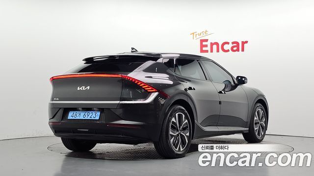 Kia EV6 2022 — photo 2