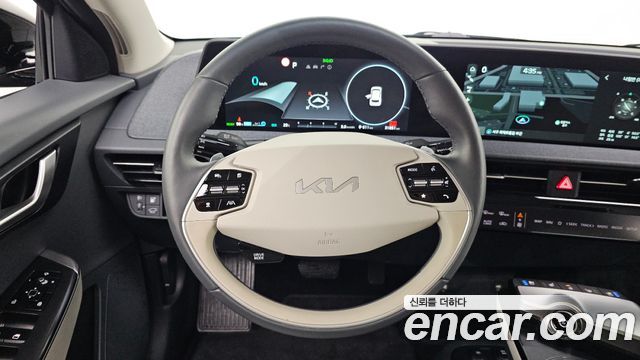 Kia EV6 2022 — photo 19