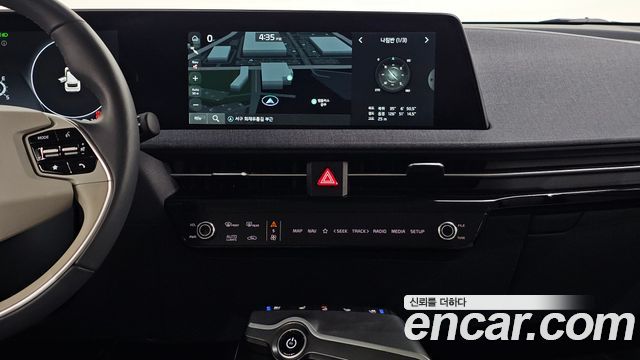 Kia EV6 2022 — photo 20