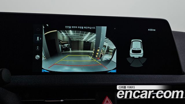 Kia EV6 2022 — photo 21