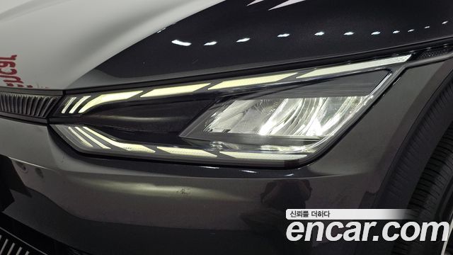 Kia EV6 2022 — photo 8