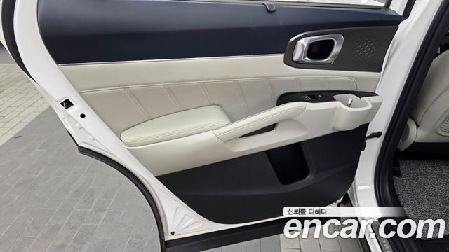 Kia Sorento 2024 — photo 15