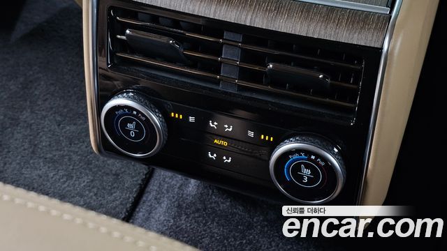 Land Rover Range Rover 2024 — photo 36
