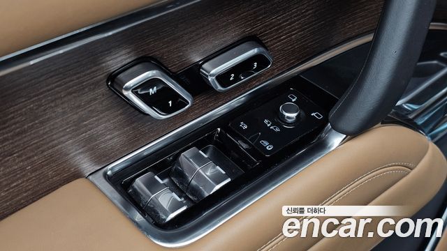 Land Rover Range Rover 2024 — photo 37