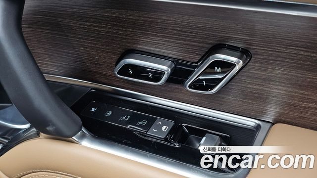 Land Rover Range Rover 2024 — photo 39