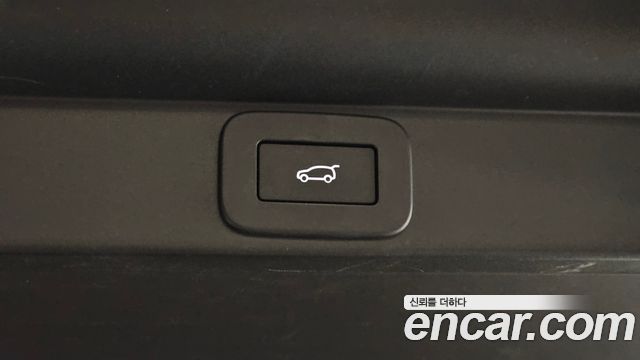 Land Rover Range Rover 2024 — photo 46