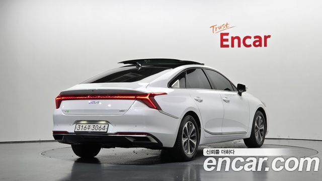 Kia K8 2022 — photo 2