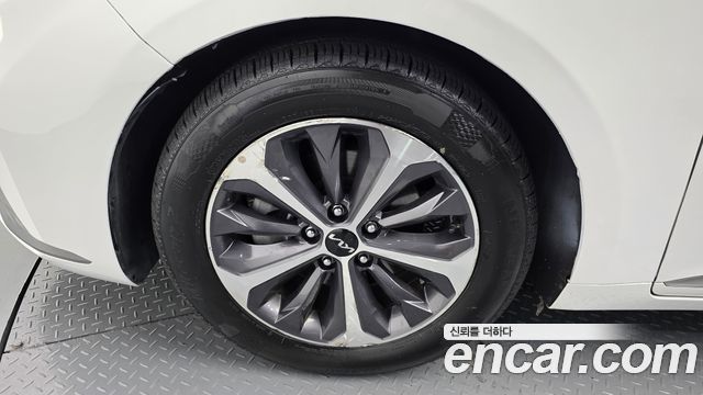 Kia K8 2022 — photo 5