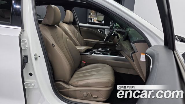 Kia K8 2022 — photo 17
